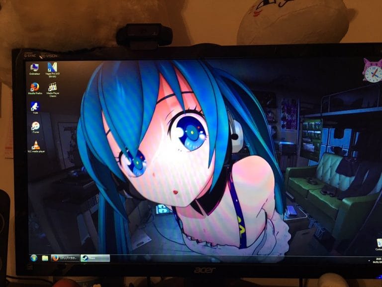 Miku comes to life in your desktop thanks to a moving wallpaper