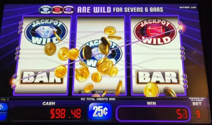 how much do bars make on slot machines